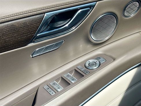 Used 2022 Genesis GV80 2.5T w/ Prestige Package 05 image 19