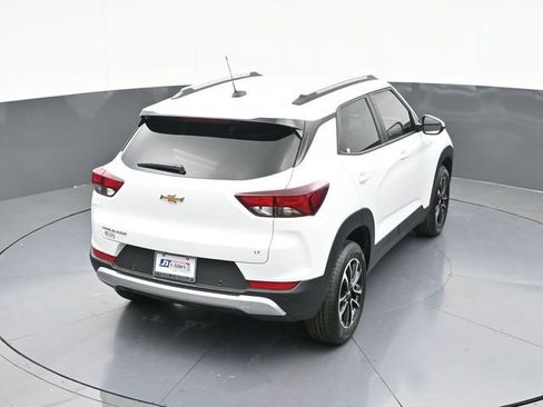 New 2026 Chevrolet TrailBlazer LT w/ Driver Confidence Package FWD image 59