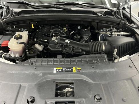 Used 2024 Jeep Grand Cherokee Limited w/ Trailer Tow Package image 38