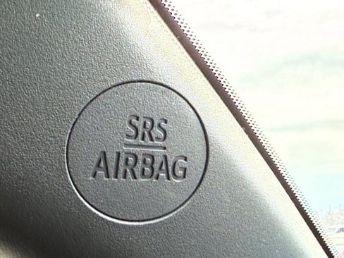 Used 2023 Toyota Tacoma TRD Off-Road image 24