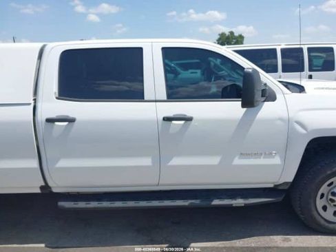 Used 2017 Chevrolet Silverado 3500 W/T AWD/4WD image 13