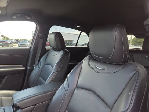 Used 2021 Cadillac XT4 Premium Luxury w/ Driver Awareness Package FWD image 27