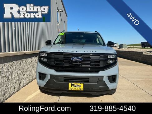 New 2026 Ford Expedition Max Active image 4