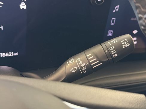 Used 2025 Buick Encore GX Sport Touring w/ Advanced Technology Package image 40