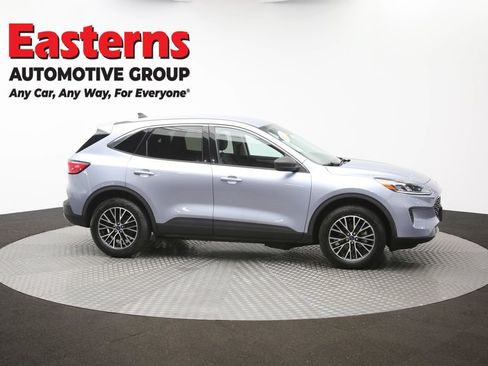 Used 2022 Ford Escape SE w/ Convenience Package FWD image 47