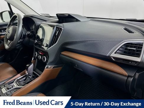 Used 2024 Subaru Forester Touring AWD/4WD image 37