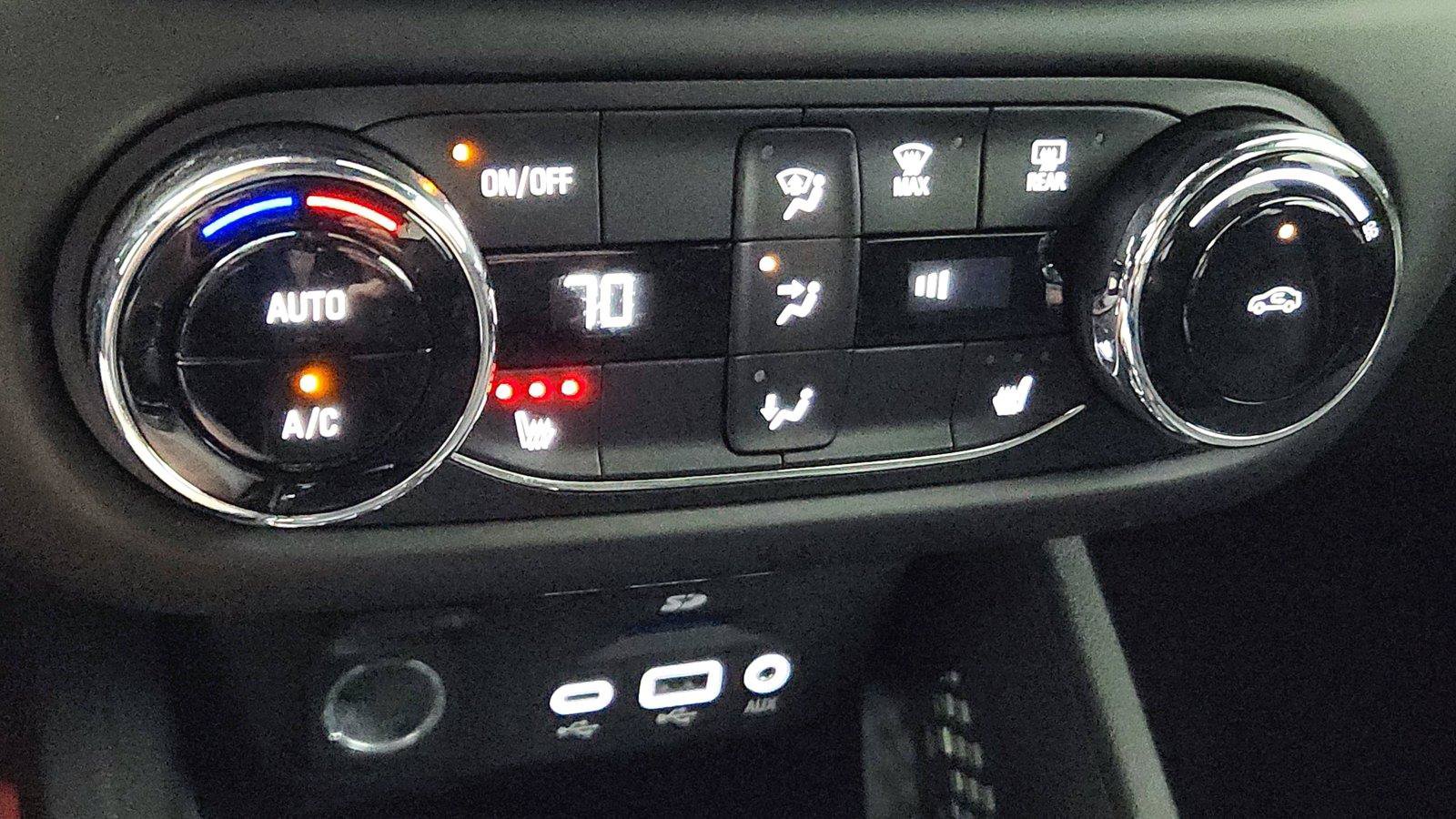 Used 2023 Chevrolet TrailBlazer RS w/ Sun and Liftgate Package FWD image 28