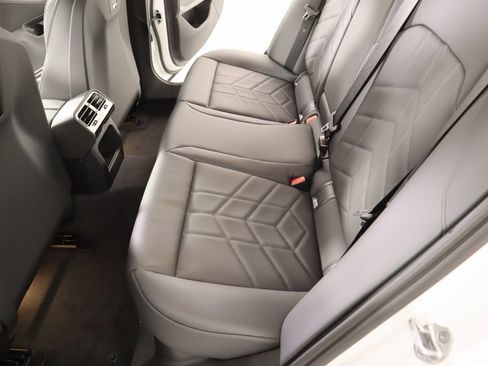 New 2025 BMW 530i w/ M Sport Package image 13