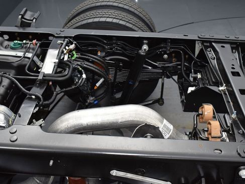 New 2026 Ford F450 XL w/ XL Chrome Package image 10