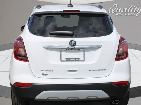 Used 2017 Buick Encore Preferred image 5