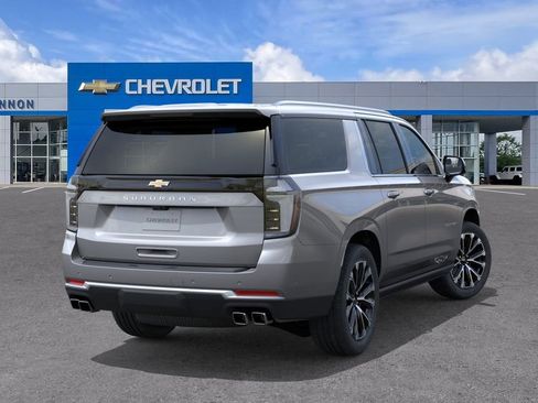 New 2026 Chevrolet Suburban High Country image 4