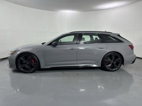 Used 2021 Audi RS 6 AWD/4WD image 29