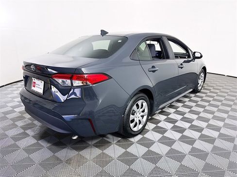 Certified 2025 Toyota Corolla LE image 23