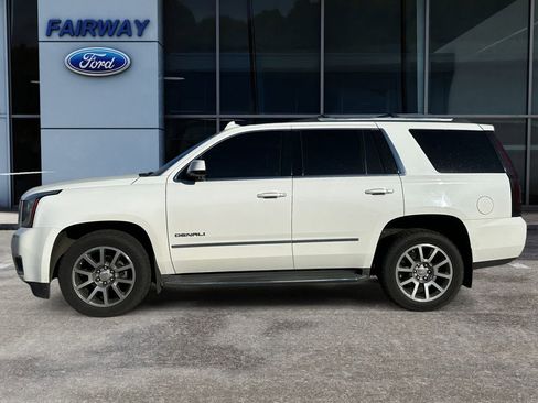 Used 2017 GMC Yukon Denali w/ Open Road Package image 7