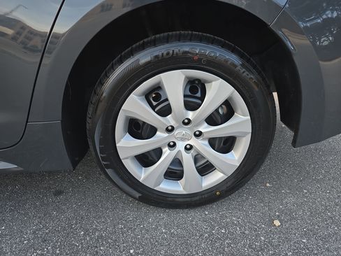 Used 2024 Toyota Corolla LE image 34