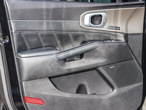 Used 2022 Kia Sorento SX FWD image 23
