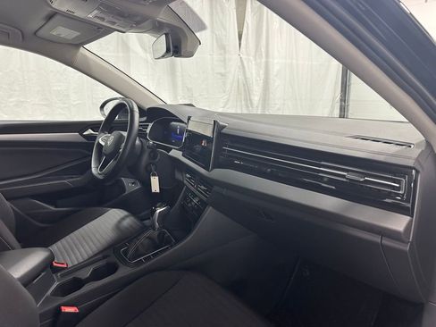 Used 2025 Volkswagen Jetta S image 57