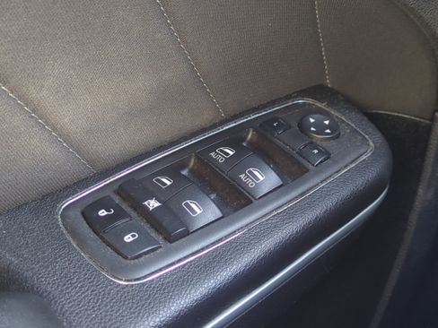 Used 2023 Dodge Charger SXT image 24