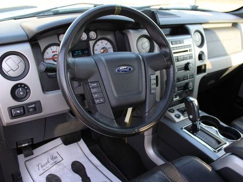 Used 2010 Ford F150 Raptor image 24