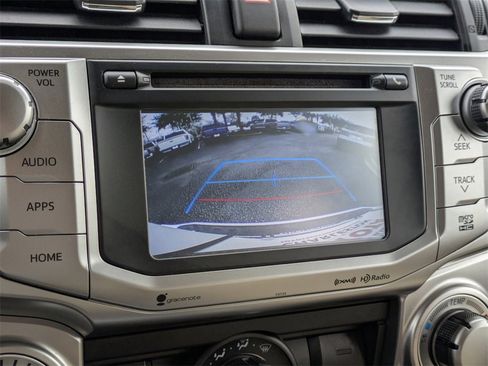 Used 2017 Toyota 4Runner SR5 Premium image 23