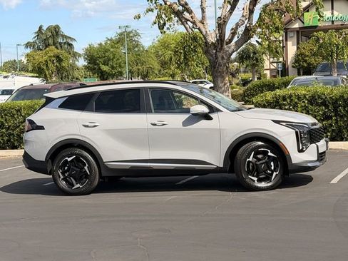 New 2026 Kia Sportage EX FWD image 3