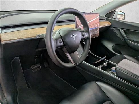 Used 2020 Tesla Model Y Long Range AWD/4WD image 13