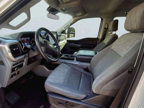 Used 2022 Ford F150 XLT w/ Equipment Group 302A High AWD/4WD image 15