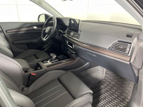Used 2023 Audi Q5 2.0T Premium Plus w/ Premium Plus Package image 10