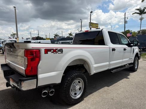 Used 2022 Ford F350 XL w/ Power Equipment Group AWD/4WD image 5