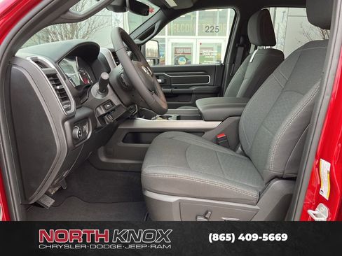 New 2026 RAM 3500 Big Horn AWD/4WD image 3