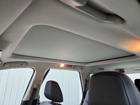 New 2026 Nissan Pathfinder Platinum image 23