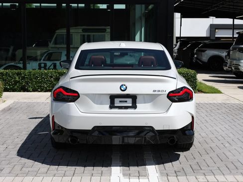 Used 2024 BMW 230i Coupe w/ Premium Package RWD image 6