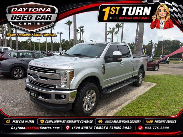 Used 2019 Ford F350 Lariat w/ Lariat Value Package AWD/4WD image 1
