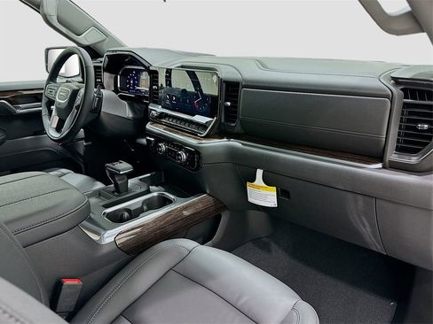 New 2026 GMC Sierra 1500 Elevation w/ Elevation Premium Package image 32