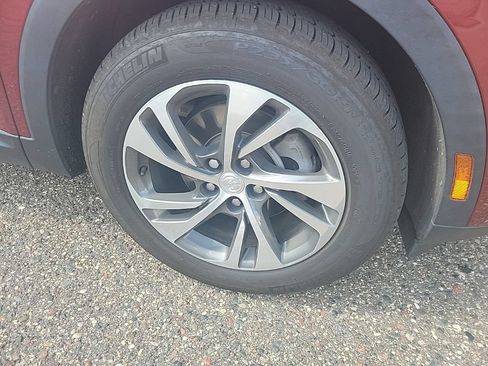 Used 2021 Buick Envision Essence FWD image 31