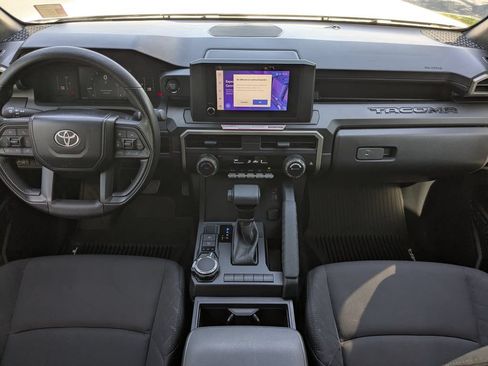 Used 2024 Toyota Tacoma SR AWD/4WD image 14