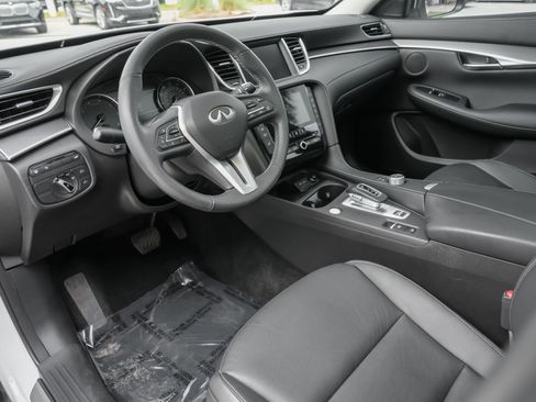 Certified 2023 INFINITI QX50 Luxe FWD image 7