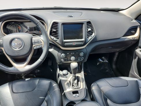 Used 2016 Jeep Cherokee Limited AWD/4WD image 11