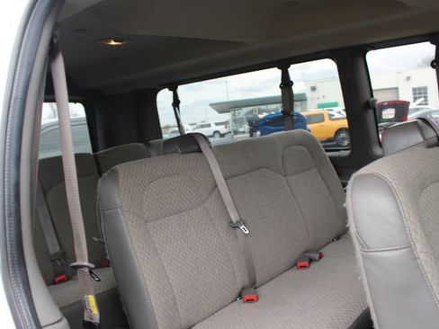 Used 2019 Chevrolet Express 3500 LT w/ LT Preferred Equipment Group image 10