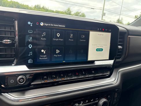 Used 2023 Chevrolet Silverado 1500 High Country w/ Technology Package AWD/4WD image 23