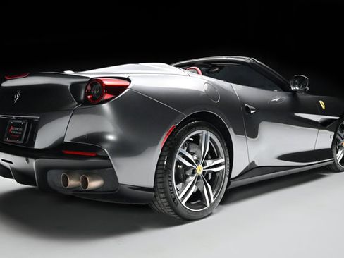 Used 2022 Ferrari Portofino M RWD image 29