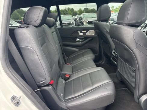 Used 2026 Mercedes-Benz GLS 450 4MATIC image 14