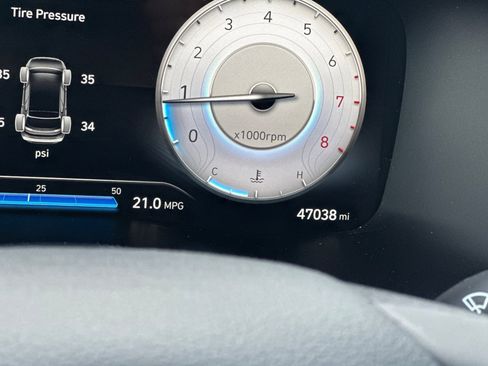 Used 2022 Hyundai Santa Fe Limited w/ Cargo Package image 31