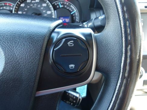 Used 2012 Toyota Camry LE FWD image 15