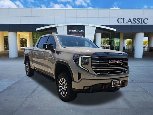 Used 2022 GMC Sierra 1500 AT4 w/ Technology Package image 1