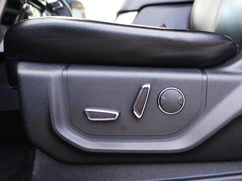 Used 2017 Ford F150 Lariat w/ Equipment Group 502A Luxury image 11