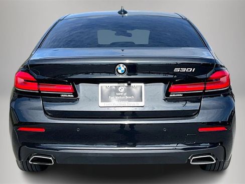 Used 2023 BMW 530i 530i w/ Premium Package image 6