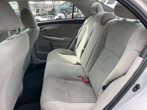 Used 2012 Toyota Corolla LE image 22