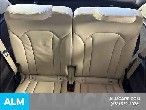 Used 2017 Audi Q7 3.0T Prestige image 26