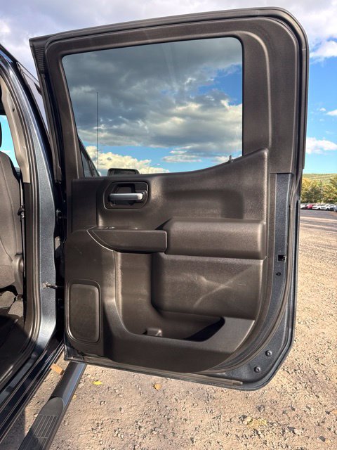 Used 2021 Chevrolet Silverado 1500 Custom AWD/4WD image 19